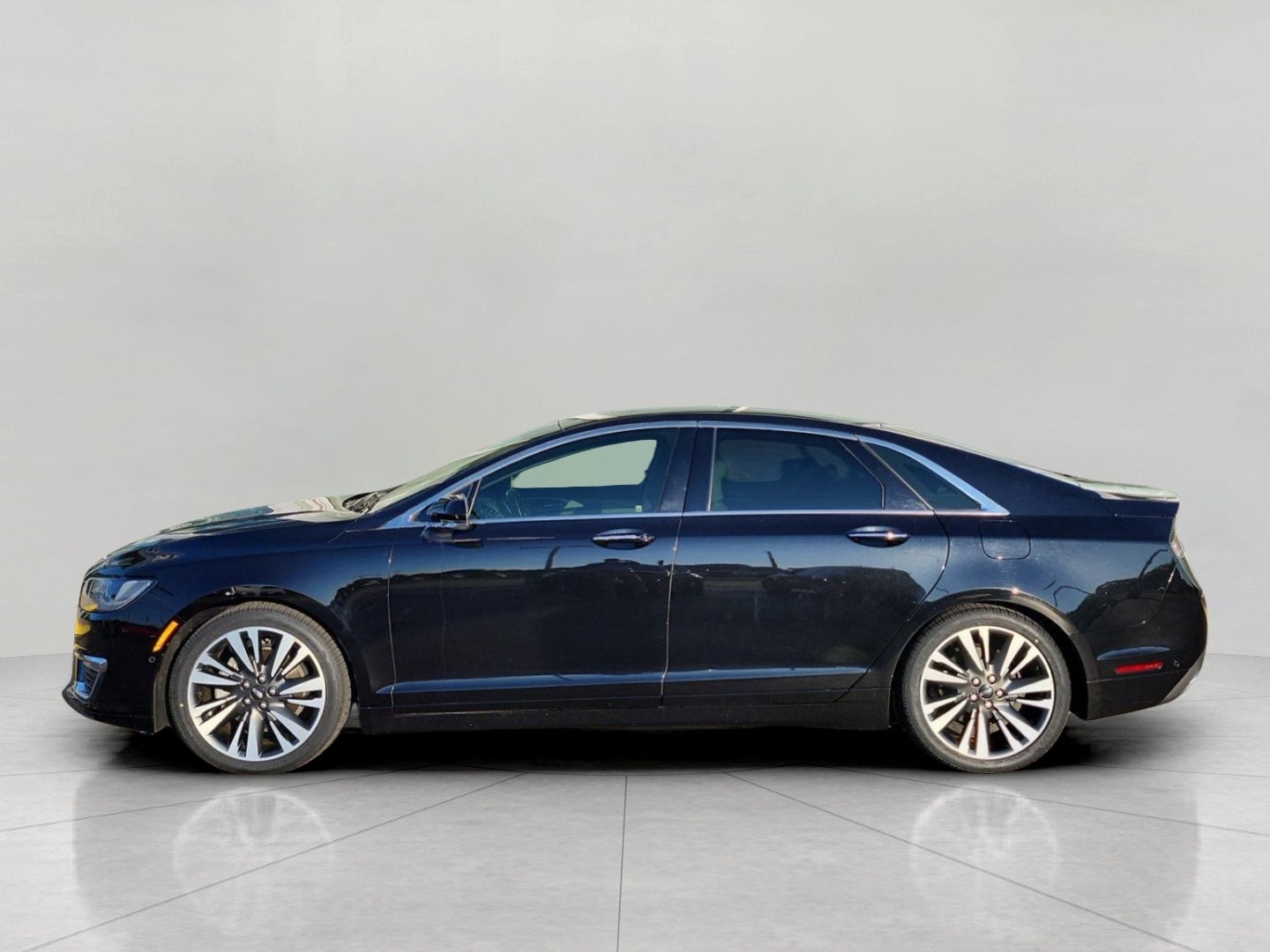 2019 Lincoln MKZ Reserve II FWD