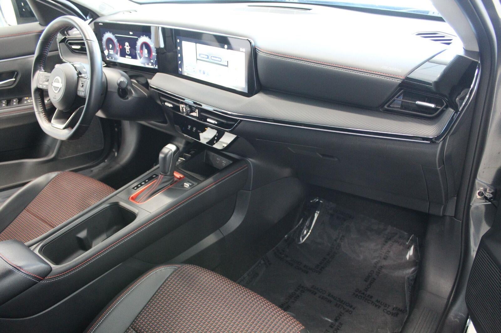 2025 Nissan Kicks SR AWD