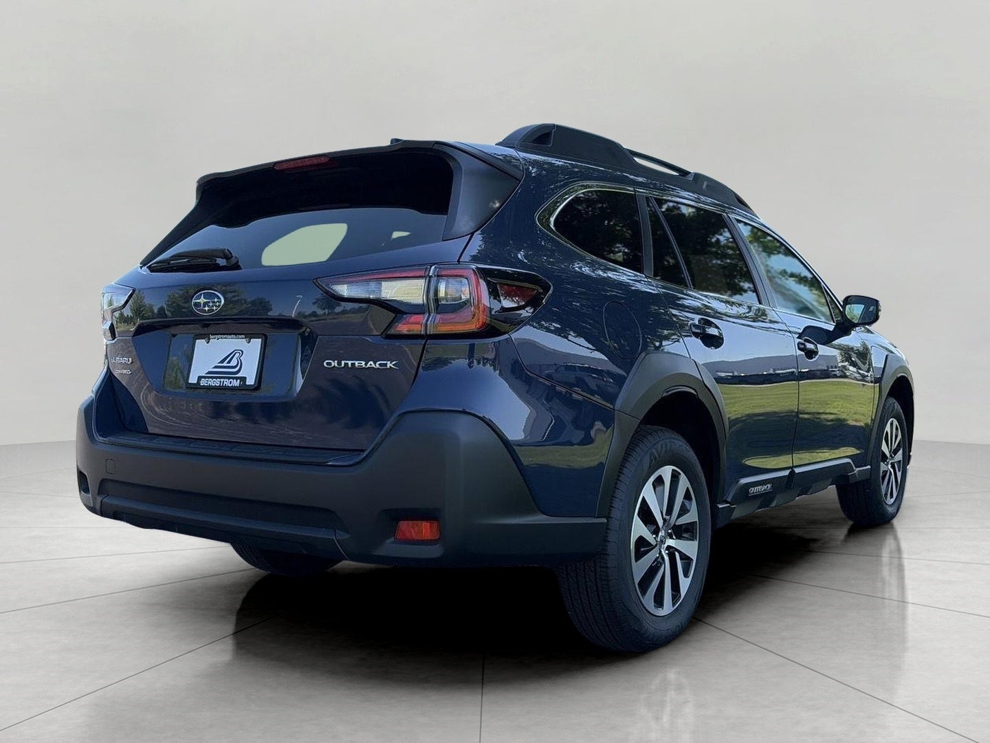 2025 Subaru Outback Premium AWD
