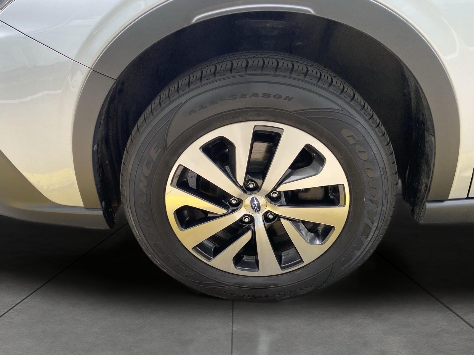 2022 Subaru Outback Premium CVT