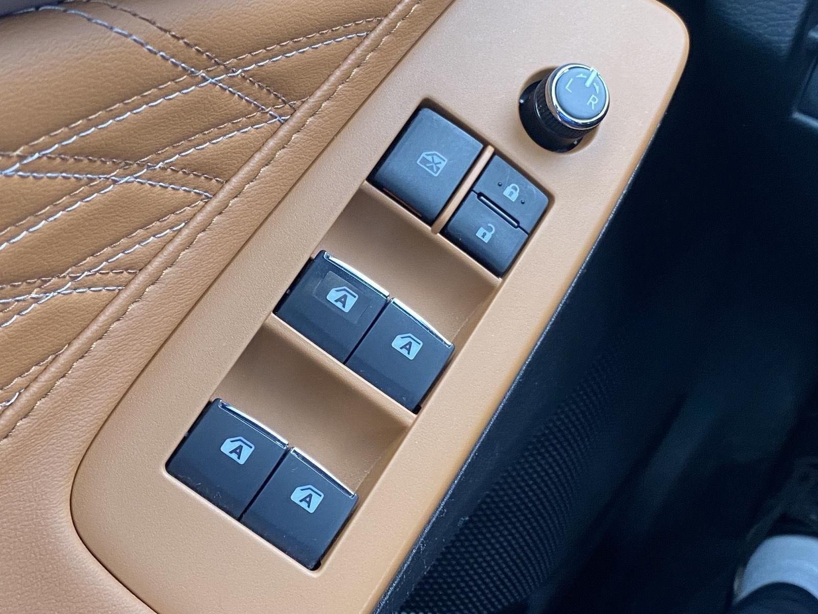 2020 Toyota Avalon Hybrid Limited