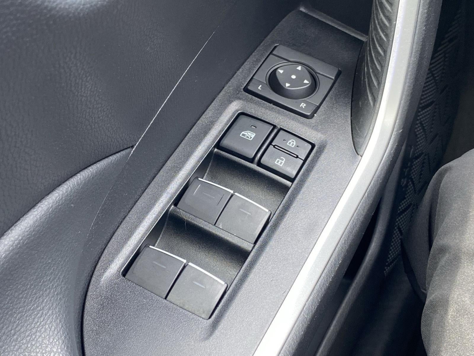 2022 Toyota RAV4 Hybrid XLE Premium AWD