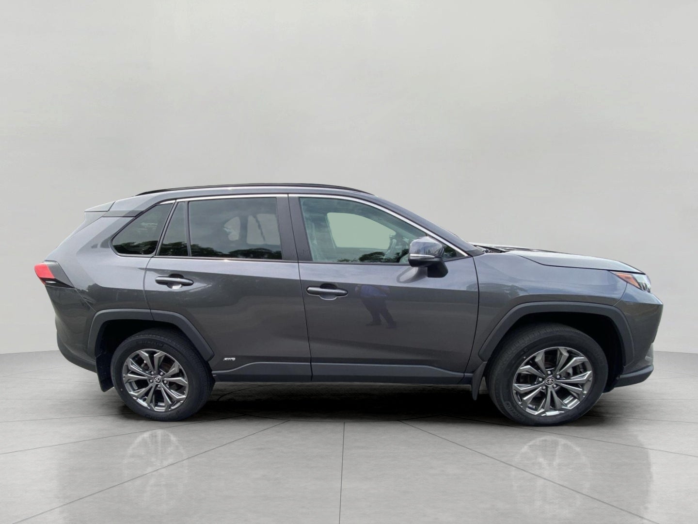 2022 Toyota RAV4 Hybrid XLE Premium AWD