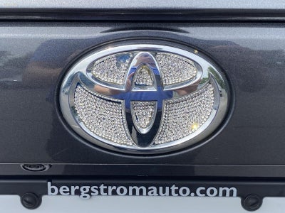 2022 Toyota RAV4 Hybrid XLE Premium AWD