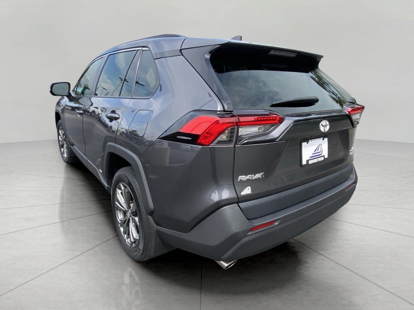 2022 Toyota RAV4 Hybrid XLE Premium AWD
