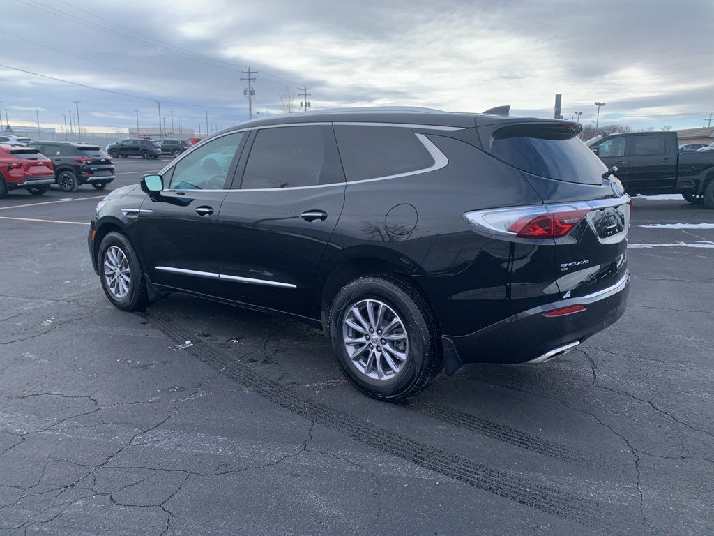 2024 Buick Enclave Essence