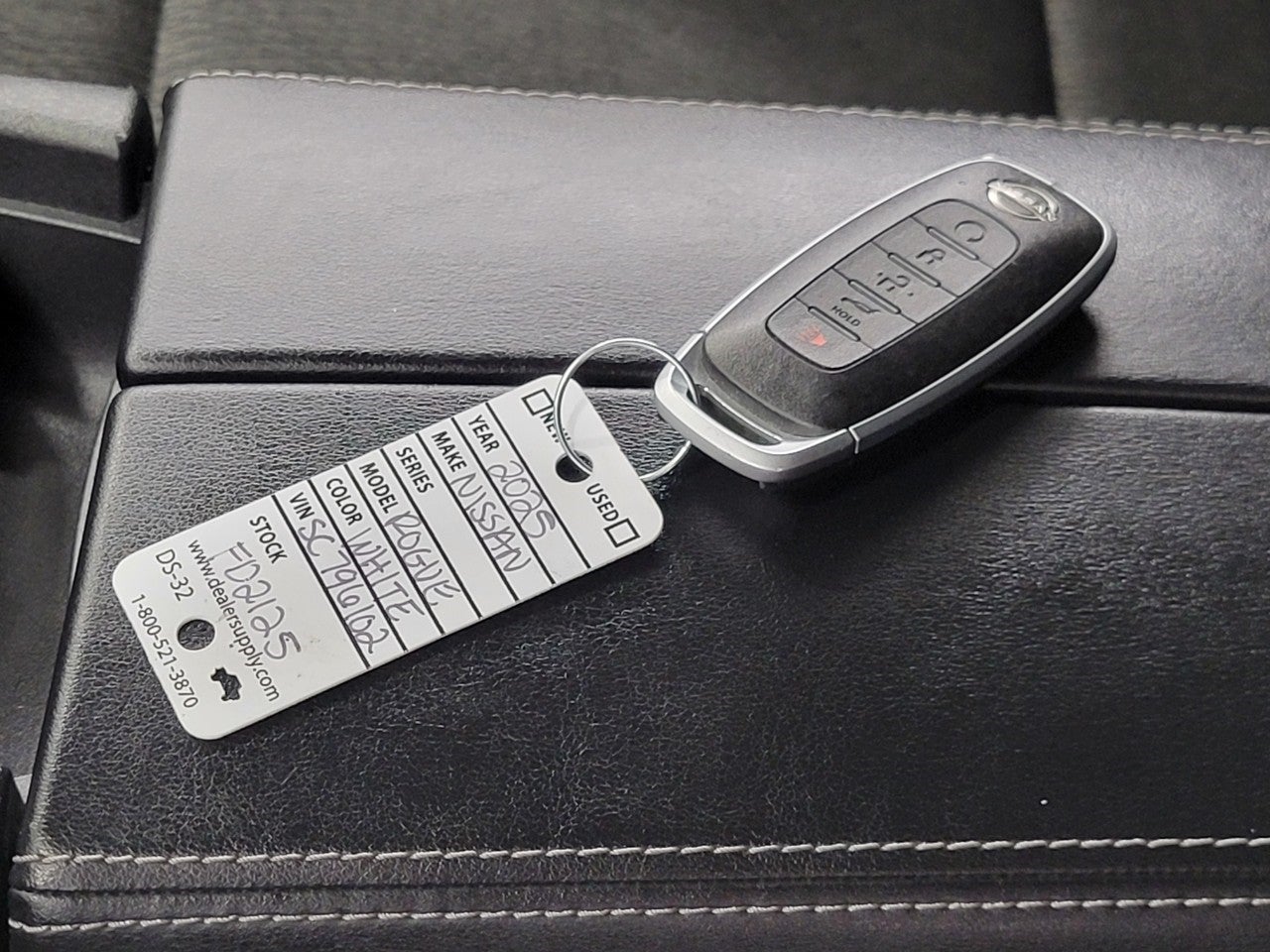 2025 Nissan Rogue SV