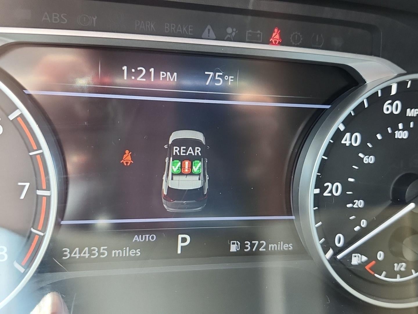 2025 Nissan Rogue SV - Photo 11