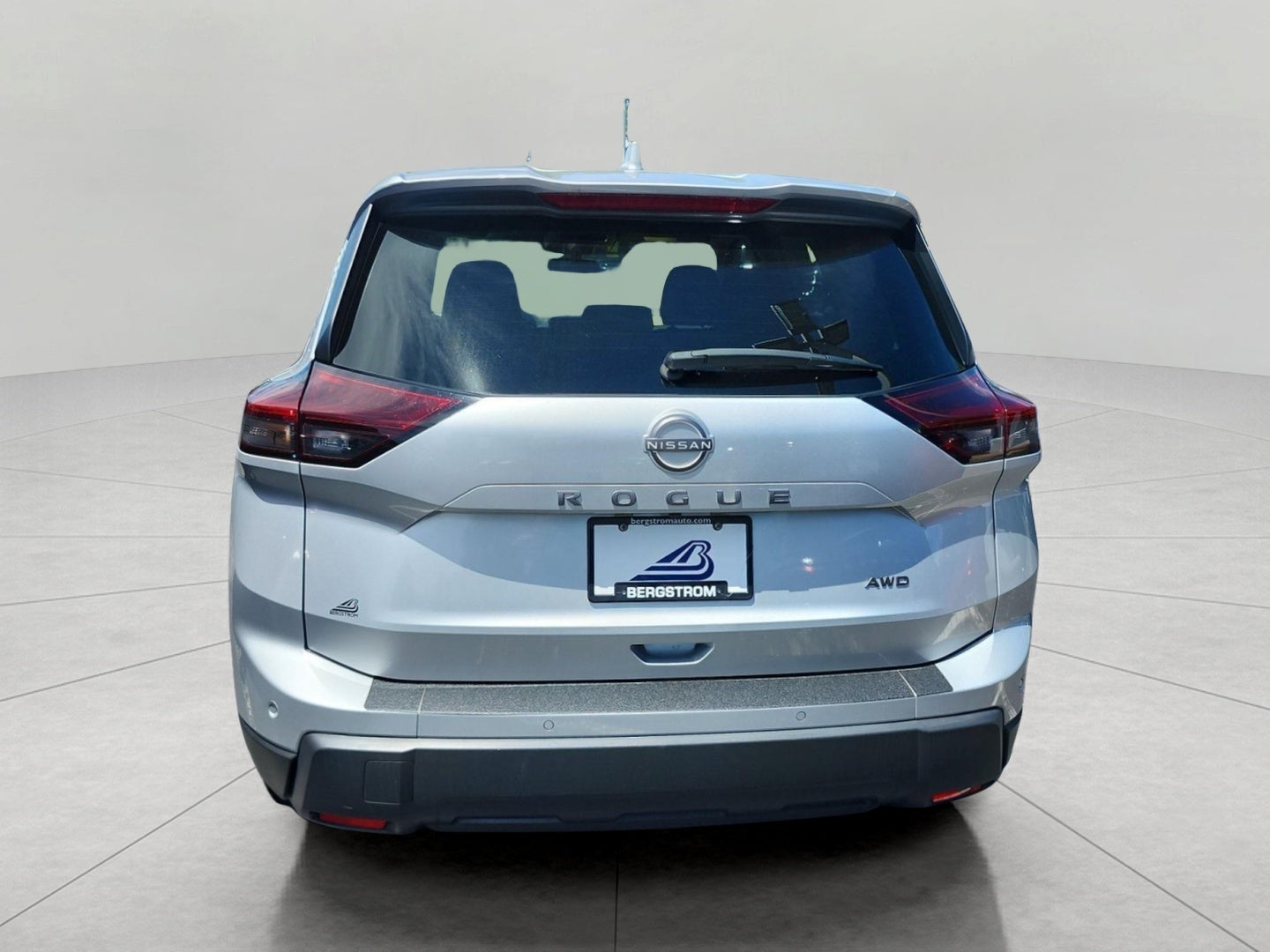 2025 Nissan Rogue SV - Photo 6