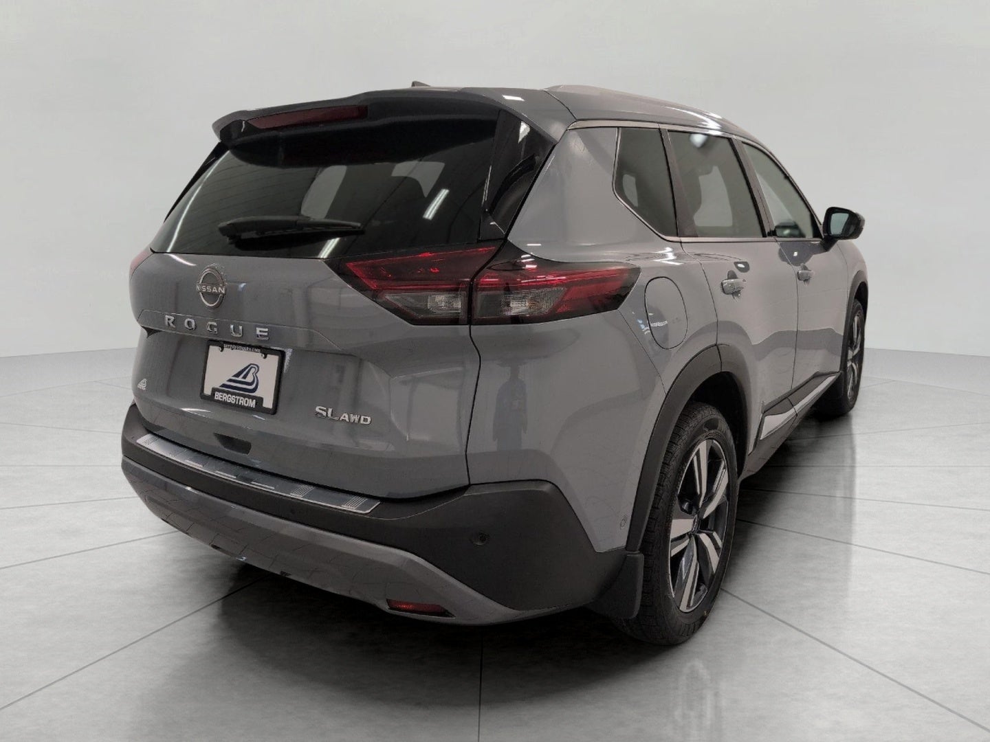 2023 Nissan Rogue AWD SL