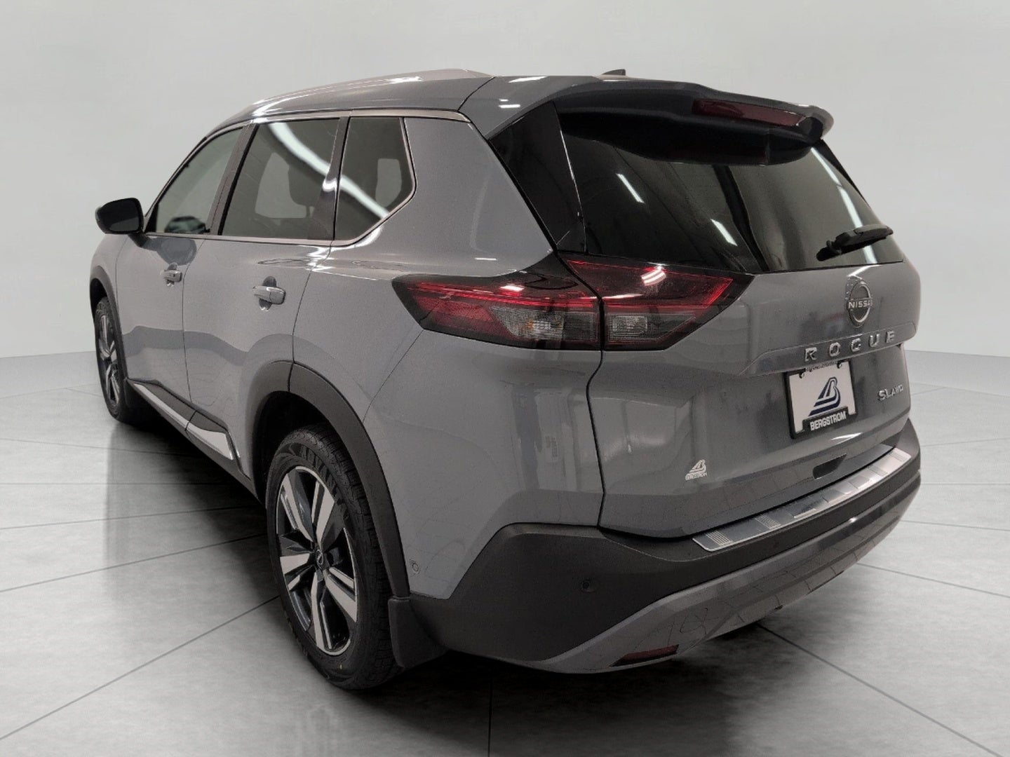 2023 Nissan Rogue AWD SL