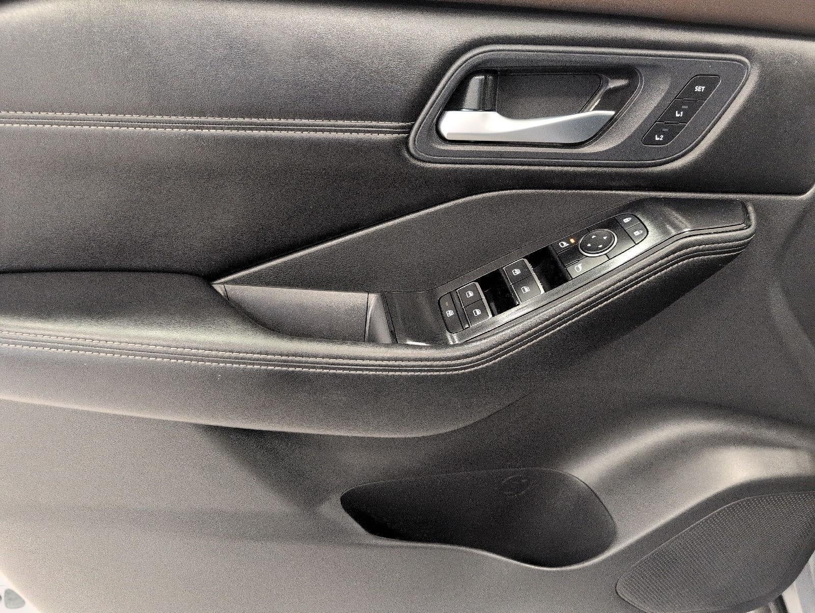 2023 Nissan Rogue AWD SL
