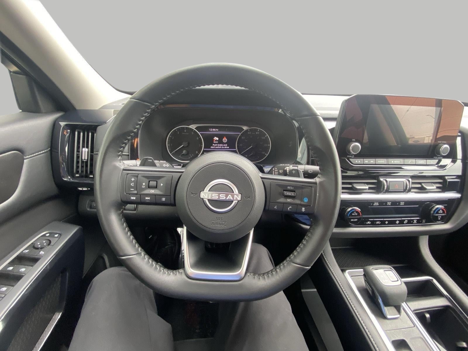 2025 Nissan Pathfinder SV 4WD