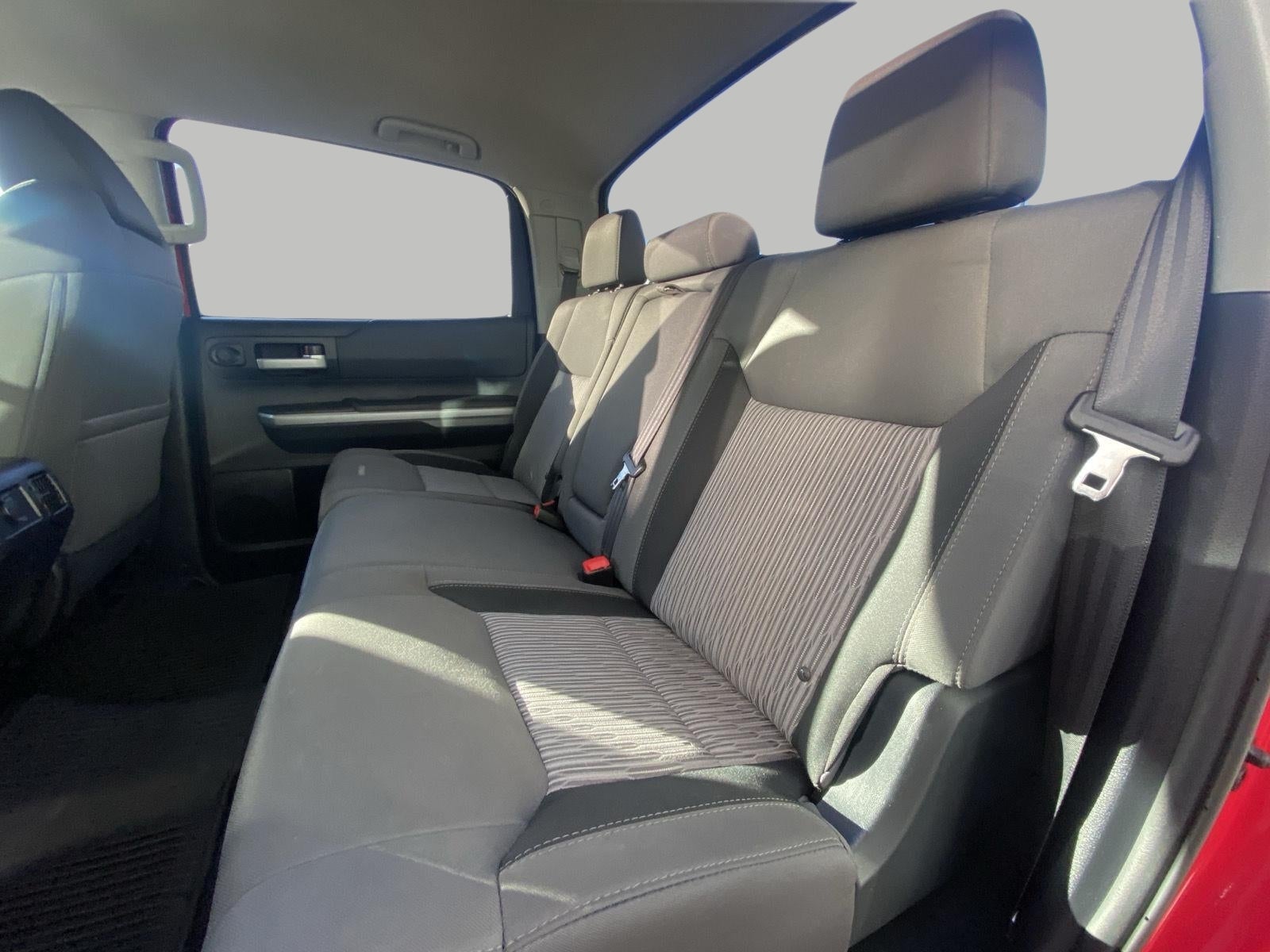 2015 Toyota Tundra 4WD Truck CrewMax 4.6L V8 6-Spd AT SR5