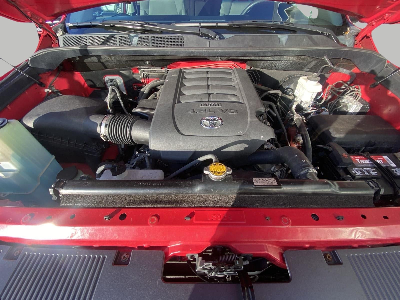 2015 Toyota Tundra 4WD Truck CrewMax 4.6L V8 6-Spd AT SR5