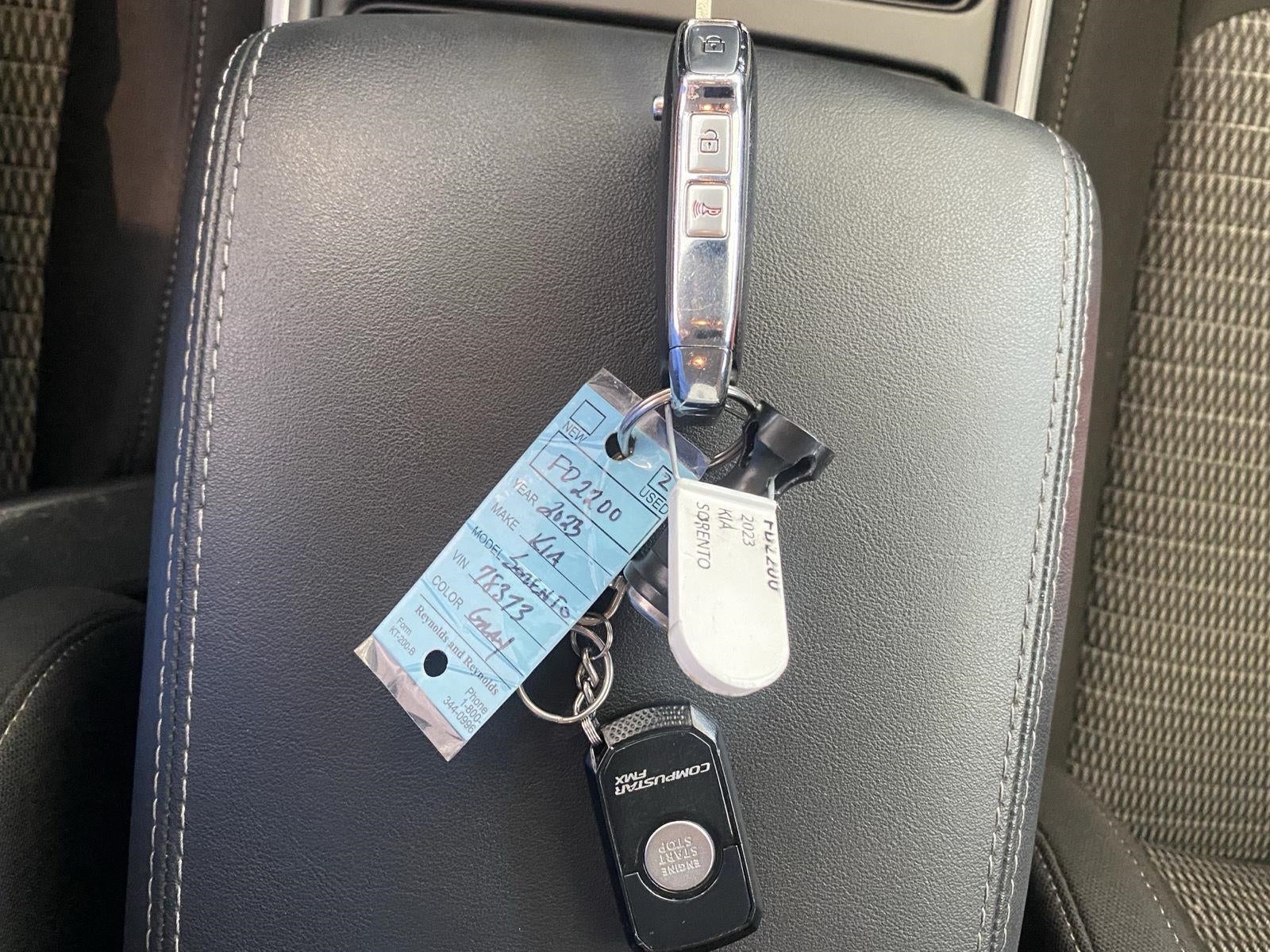 2023 Kia Sorento LX AWD