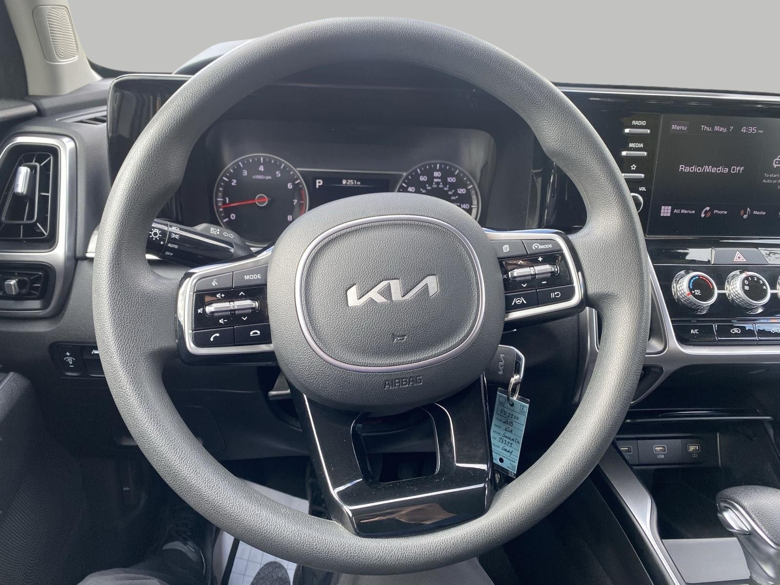 2023 Kia Sorento LX AWD