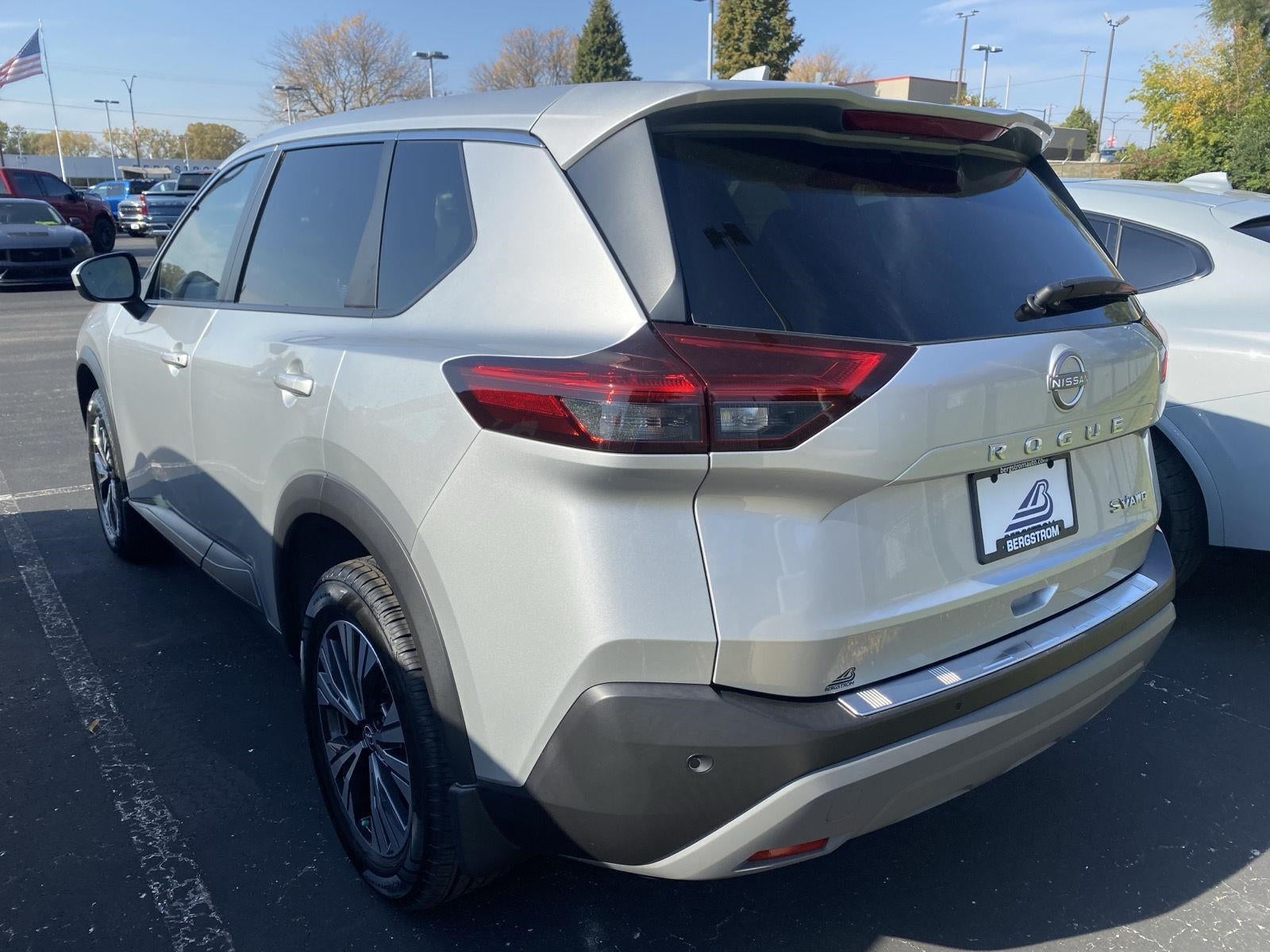 2023 Nissan Rogue AWD SV