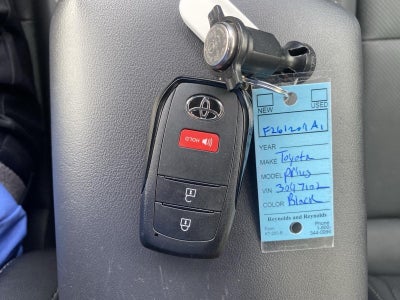 2024 Toyota Prius XLE