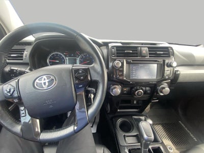 2017 Toyota 4Runner SR5 4WD