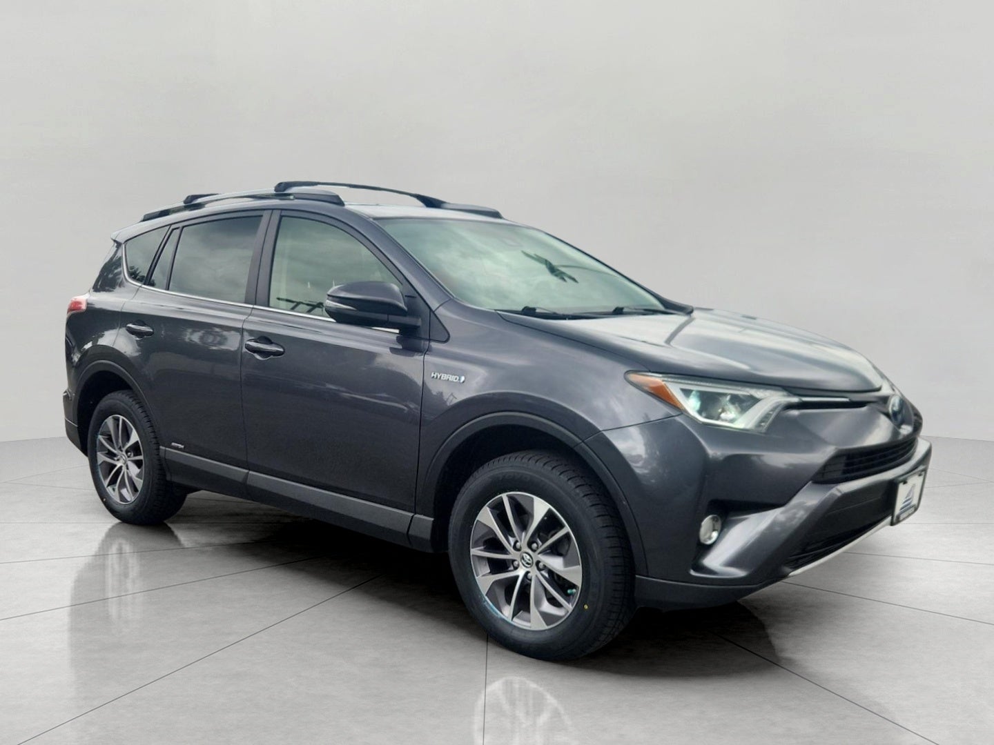 2018 Toyota RAV4 Hybrid XLE AWD