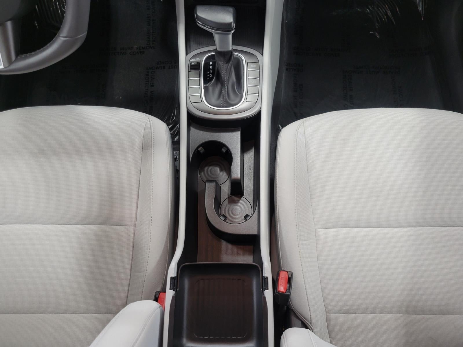 2025 Hyundai Kona SEL FWD