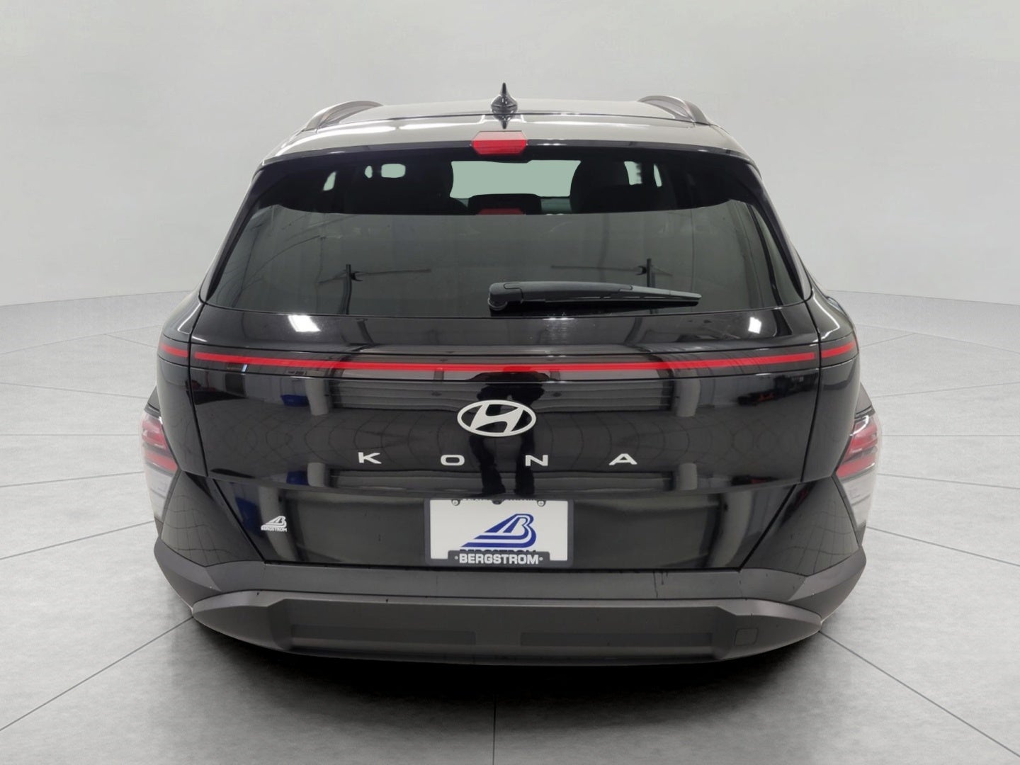 2025 Hyundai Kona SEL FWD