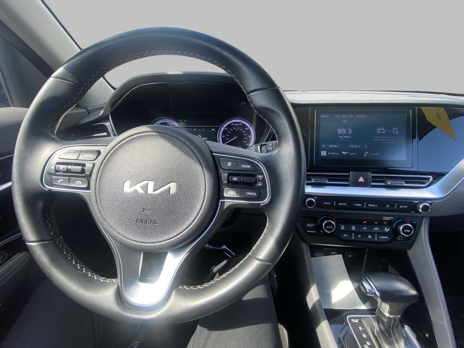 2022 Kia Niro LXS FWD