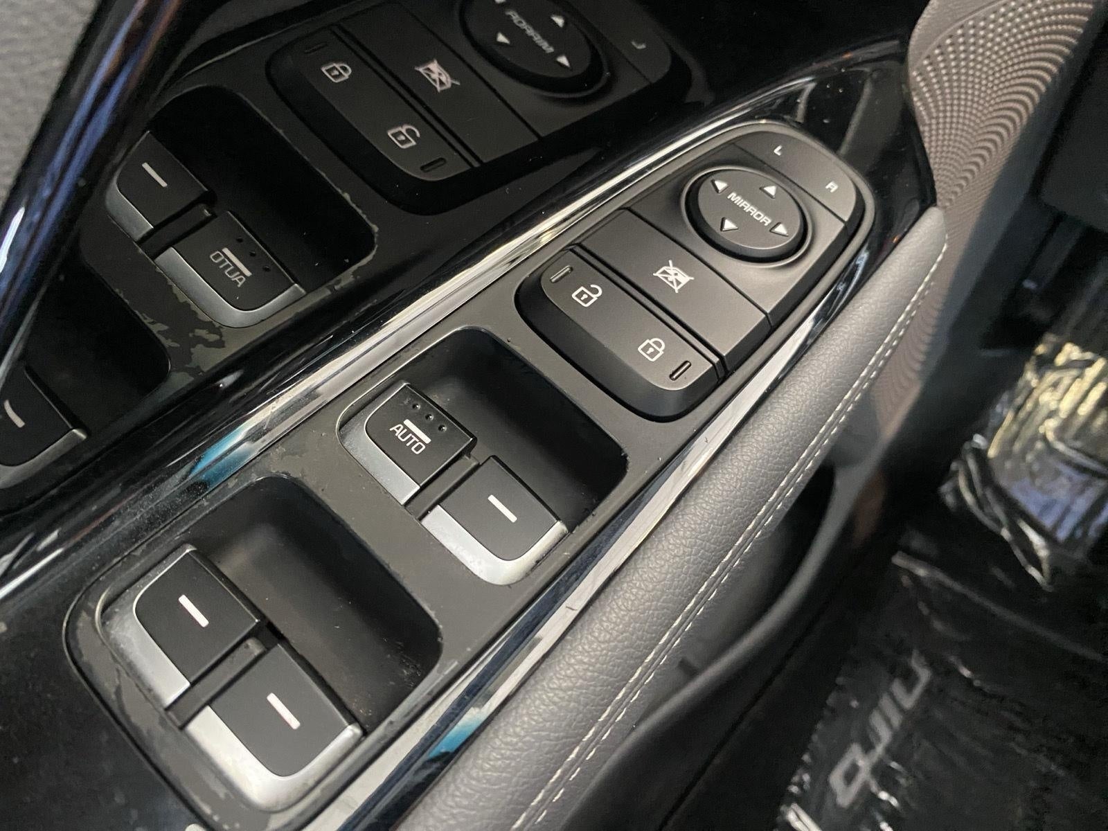 2022 Kia Niro LXS FWD