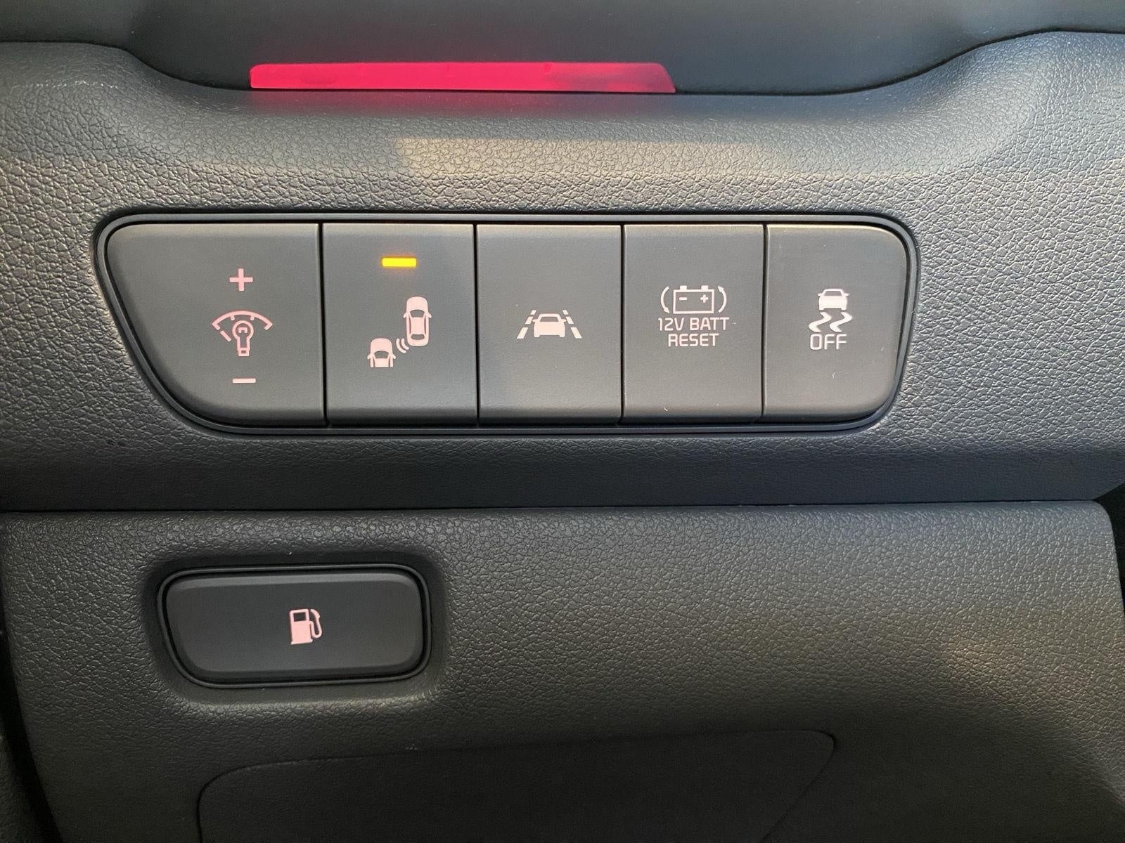 2022 Kia Niro LXS FWD