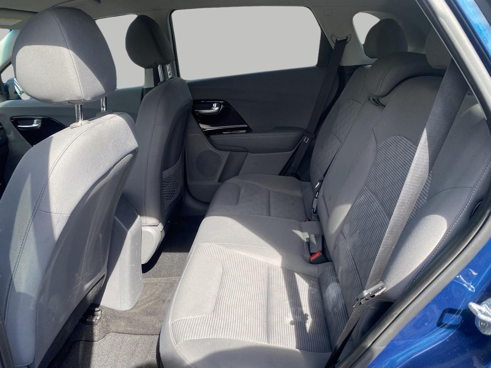 2022 Kia Niro LXS FWD