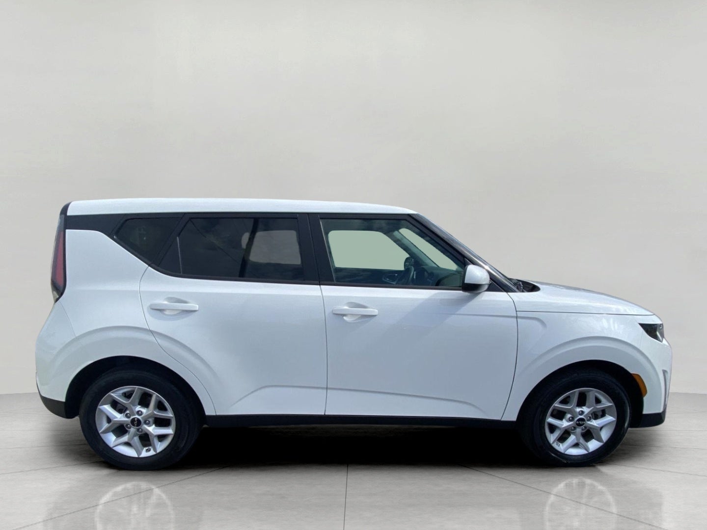2025 Kia Soul LX FWD