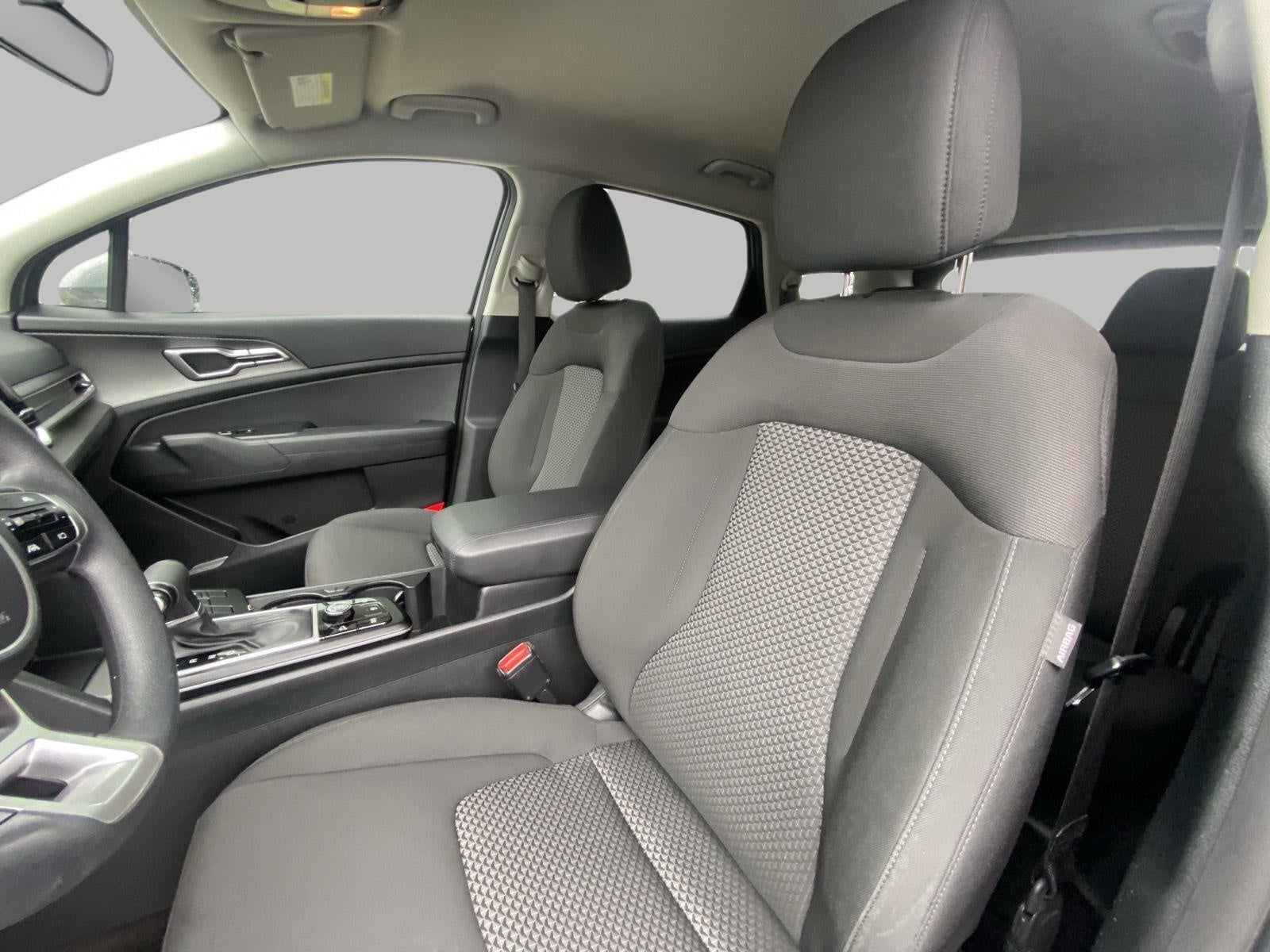 2025 Kia Sportage LX AWD