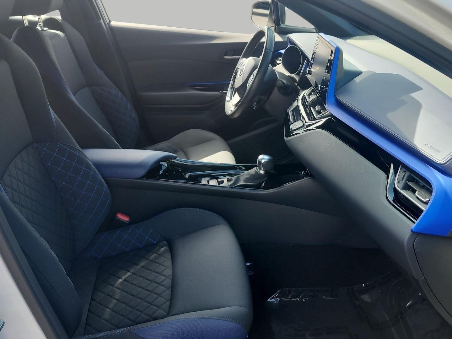 2021 Toyota C-HR XLE FWD