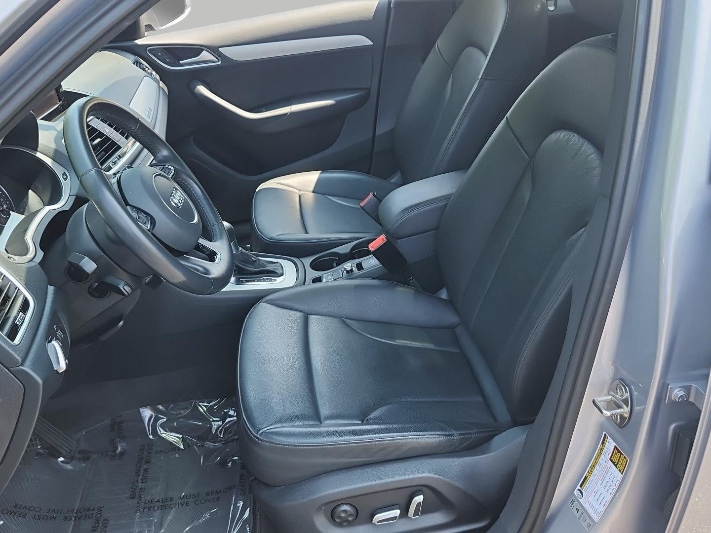 2018 Audi Q3 2.0 TFSI Premium quattro AWD