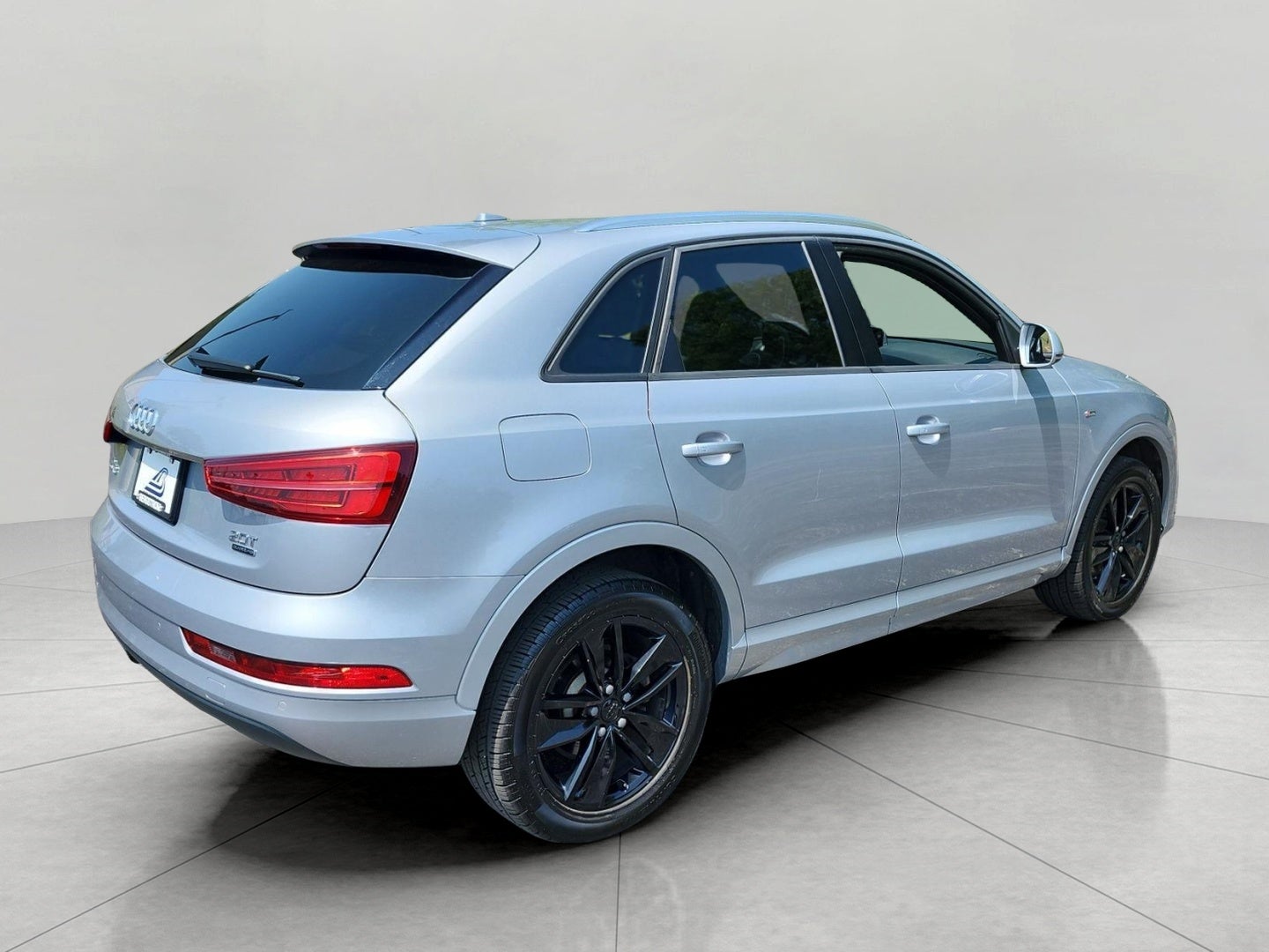 2018 Audi Q3 2.0 TFSI Premium quattro AWD