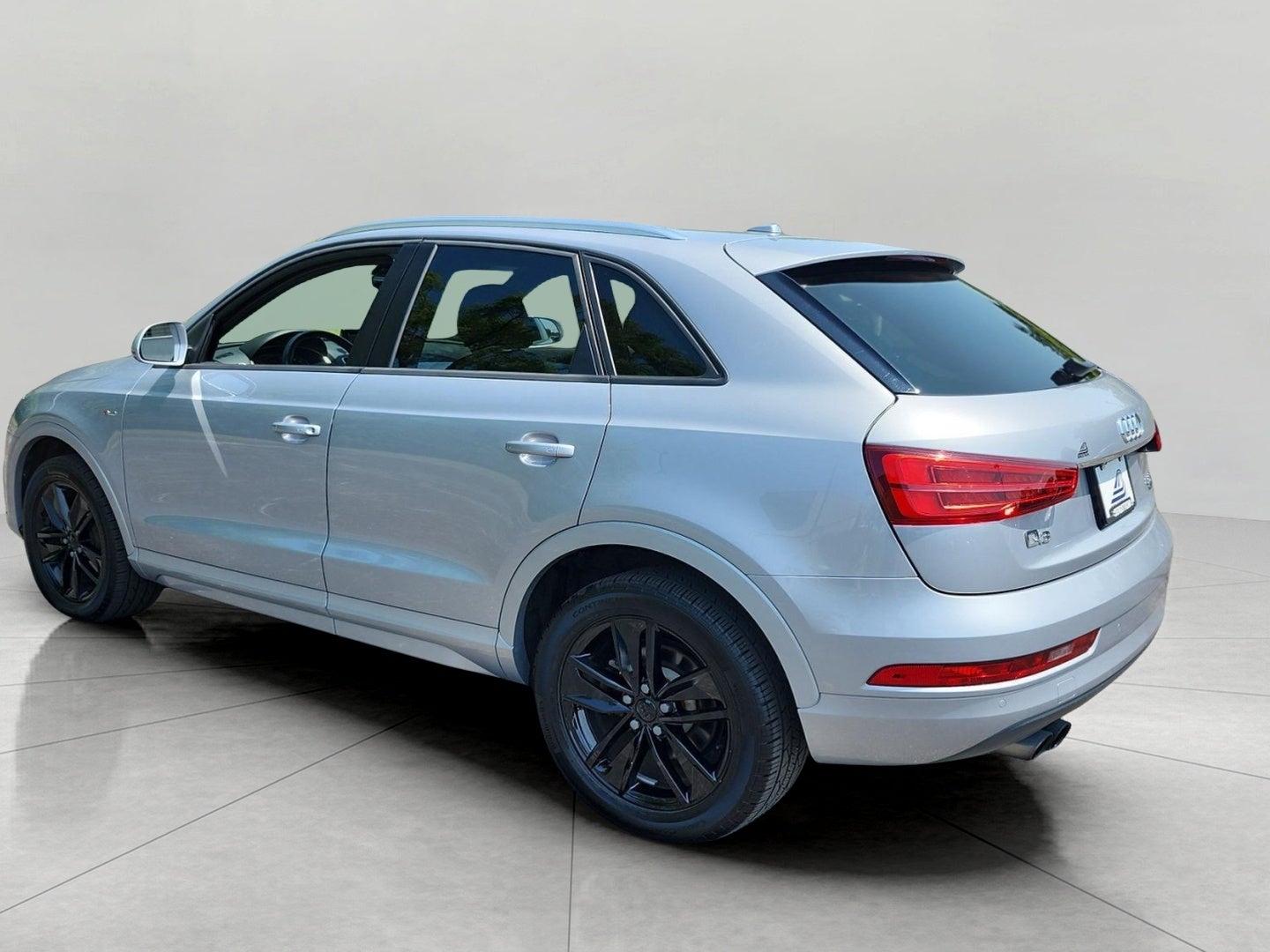 2018 Audi Q3 2.0 TFSI Premium quattro AWD