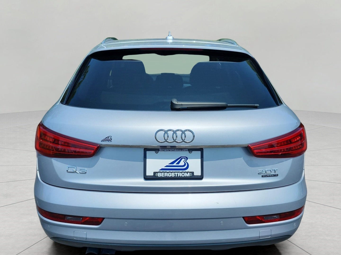 2018 Audi Q3 2.0 TFSI Premium quattro AWD