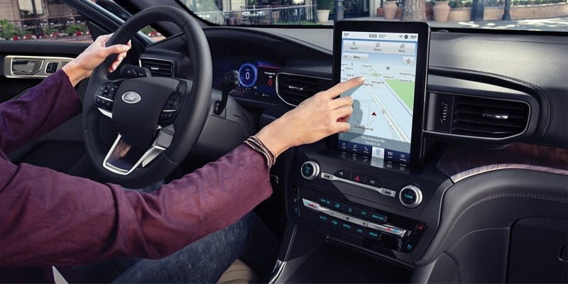 2024 Ford Explorer infotainment center